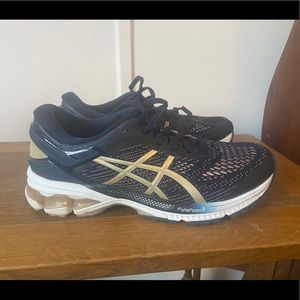 ASICS Gel kayano 26